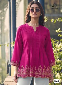 Vêtements ethniques indiens tendance, Kurti court avec motif plissé et broderie, tunique à bas prix, Kurtis en rayonne lourde - Product Image 6