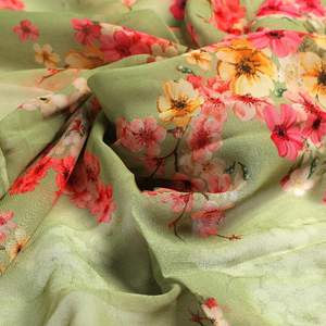 Tissu imprimé en mousseline de soie doux et élégant pour robes, robes et décorations pour la maison Commandes en gros disponibles aux EAU et à Dubaï - Product Image 1