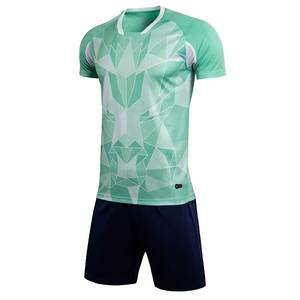 ชุดเสื้อฟุตบอลแบบระเหิดโพลีเอสเตอร์100% ชุดยูนิฟอร์มฟุตบอลแบบกำหนดเองชุดตัดโลโก้แบบอัตโนมัติ - Product Image 4