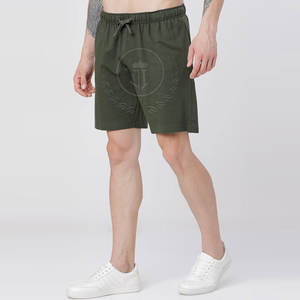 กางเกงขาสั้นผู้ชายสไตล์ใหม่ สีพื้น คุณภาพสูง พรีเมียม เป็นมิตรกับสิ่งแวดล้อม สวมใส่สบาย ยืดหยุ่น ระดับเอวกลาง บริการ OEM ระบายอากาศ แห้งเร็ว - Product Image 3