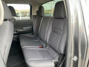 Camioneta N Frontier S RWD 2023 Usada en Excelentes Condiciones y a un Precio Accesible - Product Image 4