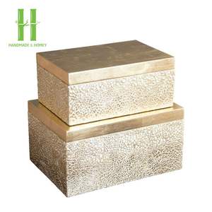 กล่องใส่เครื่องประดับฝังมุกทรงกลมดีไซน์ตามสั่งทำมือในโรงงานเวียดนามและช็อกโกแลต - Product Image 6