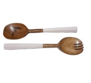 Ensemble de serveurs à salade en résine de couleur naturelle et blanche, également en bois de mangue d'acacia naturel, disponible en Inde. - Product Image 2