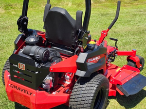 Cortadora de Césped Nueva y Usada de Alta Calidad, Zero-Turn de 54 Pulgadas FX921V, Nueva Cortadora Zero Turn Gravely para Jardines y Municipios - Product Image 6
