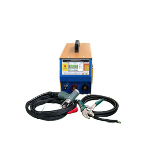 Machine de soudage par décharge de condensateur portable pour goujons et boulons - Product Image 2