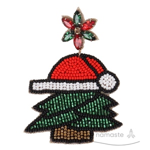 Orecchini di lusso con perline dell'albero di Natale | Orecchini natalizi artigianali per Boutique di Berlino, Londra, Stoccolma e Toronto - Product Image 2
