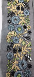 Tissu en dentelle brodée florale élégante pour robes de mariée, disponible en gros, fabricant direct pour les cadeaux - Product Image 2