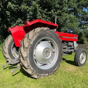 Mejor Precio, Nuevo Tractor de Ruedas Massey Ferguson MF135, Mini Tractor Agrícola de 40 HP en Venta - Product Image 4