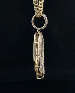 Elegante nuevo colgante de oro amarillo Hip Hop de 14 quilates con diamante simulado y moissanita 925 Plata corte princesa inicial 'Q' chapado en oro - Product Image 5