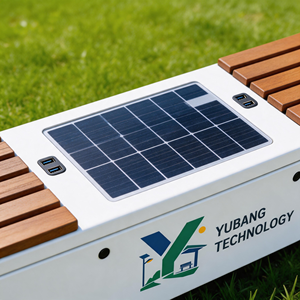 Banc intelligent solaire d'extérieur avec recharge sans fil, éclairage LED et structure en métal-bois pour parcs et places publiques - Product Image 4