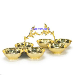 Lot de 2 bols décoratifs à texture martelée en forme de branche d'arbre plaqué or, acier inoxydable, laiton et métal - Product Image 1