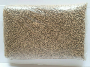 Granulés de bois de qualité supérieure de 6 mm pour système de chauffage |   Grand sac ou sacs de 15 kg |   Bois de chêne/pin énergétique avec 0,5 % de cendres et d'humidité - Product Image 2