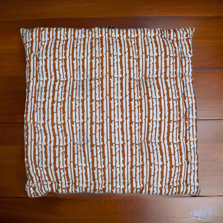 Cotton Floor Cushion with Stylish Beaded Tucks Soft Outdoor Pillow Covers for Home Hotel or Garden Decoration
