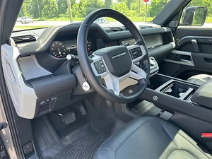 LIMPIO 2024 Lqnd-Rver D e f e n d e R 110 - Product Image 2