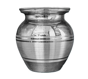 Articles pour la maison et la cuisine : Pot à eau en argent plaqué Lota pour Kalash en métal, meilleur design, décoration de table pour servir l'eau - Product Image 1