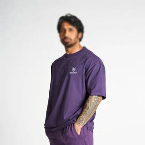 T-shirt à épaules tombantes de couleur unie 100% coton Style de rue imprimé audacieux pour hommes/femmes - Product Image 2