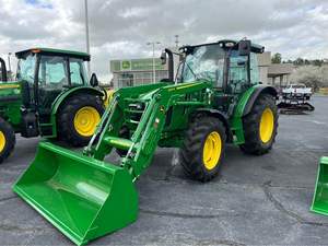 Tracteur multifonctionnel avec chargeur Johnn Deeree 5100M & 540M avec climatisation et cabine - Product Image 3