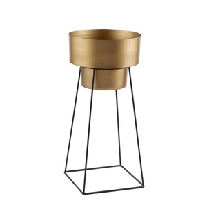 Vase à fleurs en métal doré de qualité supérieure avec support en fer Jardinière et pot décoratif pour plantes d'extérieur et d'extérieur Designs de luxe - Product Image 1