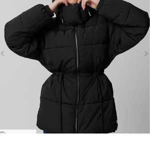 Chaqueta cortavientos de burbujas con logotipo personalizado para mujer, chaqueta acolchada informal repelente al agua para exteriores a la moda con chaqueta - Product Image 4