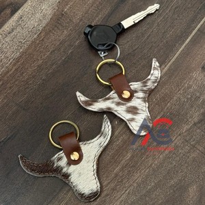 New Personalized Cute Cow <b>Head</b> Design Key Chain Cowhide Leather Round Key Ring Cowboy <b>Style</b> Charm Wholesale Keychains for Unisex - Product Image 1