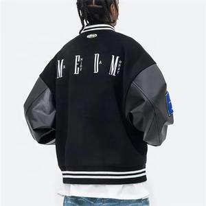 Veste universitaire en laine personnalisée OEM pour hommes bombardier High Street surdimensionné col montant à capuche en chenille avec logo brodé - Product Image 4