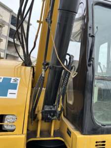 Excavatrice Caterpillar d'occasion pour modèle 308c, petite excavatrice, modèle 2022, moteur Hitachi, 22 tonnes, avec roulement et boîte de vitesses, à vendre - Product Image 3