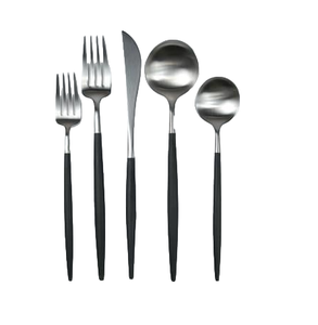 Ensemble de couverts de table et de cuisine, design artisanal, pour décoration de table de mariage et de fête - Product Image 5