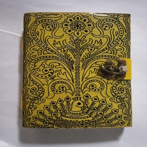 Agate sur mesure impressions intemporelles journaux en cuir gaufré pour une écriture inspirée. Idéal pour les cadeaux et un usage personnel - Product Image 1