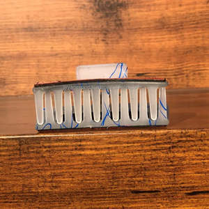 Nouvelle arrivée vente chaude Western élégant à la main usiné en cuir gravé pinces à cheveux en cuir griffe accessoires de cheveux pour les femmes - Product Image 5