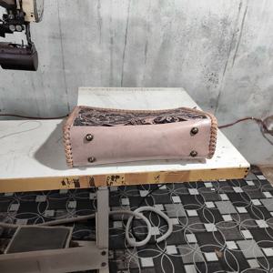 กระเป๋าถือสะพายข้างแบบตะวันตกกระเป๋าโท้ทหนังวัวคุณภาพสูงมีซิปกันน้ำเครื่องมือออกแบบด้วยมือสินค้าใหม่ฤดูใบไม้ร่วง2025 - Product Image 5