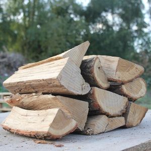 Legna da Ardere di Acacia Essiccata Origine UK Marchio Personalizzato Prezzo di Fabbrica Prodotto Energetico in Quercia - Product Image 3