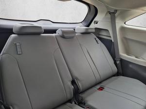 Best Selling 2022 T-o-y-o-t-a Si-en-na XLE FWD 8-<b>Passenger</b> Automatic - Product Image 5