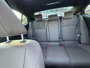 Lexus ES350 2023 Usado en Buen Estado - Product Image 5