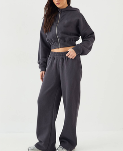 ชุดวอร์มผู้หญิงแบบมีฮู้ดซิป ผ้าโพลีเอสเตอร์ เอวยางยืดสูง ชุดออกกำลังกาย รับผลิตตามแบบ (OEM) ชุดวิ่งออกกำลังกายเนื้อผ้าหนา - Product Image 2