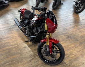 SUPER 2025 IndiIan Moto 101 Scout Sunset Rouge Métallique avec Graphiques - Product Image 3