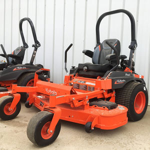 Kubota เครื่องตัดหญ้ารถแทรกเตอร์แชสซีที่แข็งแกร่งที่นั่งสบายและเครื่องยนต์ที่เชื่อถือได้ - Product Image 5