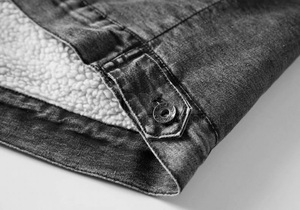 Chaqueta Vaquera de Invierno Personalizada para Hombre, Corte Europeo, Forro de Lana, Gruesa y Cálida, Chaqueta Vaquera Azul Claro y Negra - Product Image 2