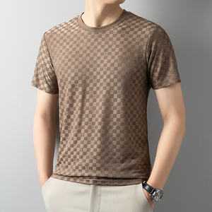 OEM เสื้อยืดแขนสั้นผ้าถักแบบบางระบายอากาศได้ดีสำหรับฤดูร้อนเสื้อยืดแขนสั้นคอกลมผ้าไอซ์ซิลค์ออกแบบโลโก้ได้ตามต้องการ - Product Image 2