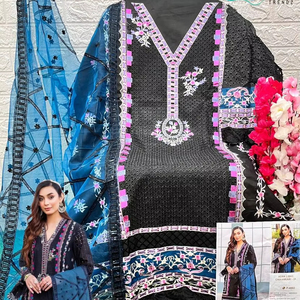 Traje de algodón bordado de Chikankari con Dupatta bordado de red y fondo de manojo de Payal para moda de invierno - Product Image 1