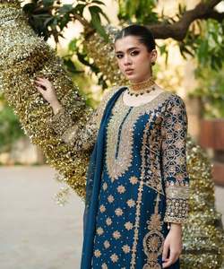 Chinon Sequence Work Top Sharara avec Dupatta Ethnic Wear pour femme - Product Image 4