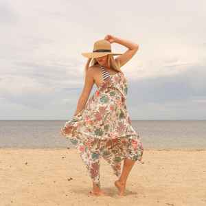 Sarong beige en coton 100% léger pour la plage - Product Image 4