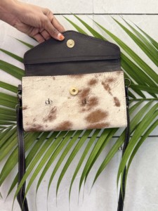Diseñador personalizado tallado a mano Cartera de cuero embrague teléfono caso elegante piel de vaca carteras de cuero para mujeres Multi Usos - Product Image 4