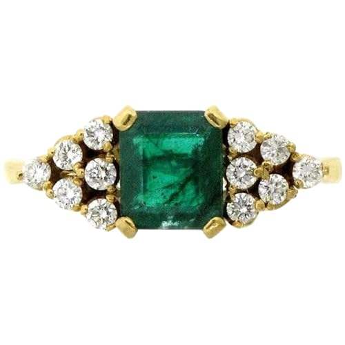 สีเขียว