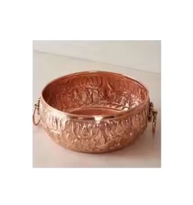 Plato de fruta de cobre decorativo con logotipo personalizado, cuenco para servir, Frutero de Metal martillado para exportar desde la India - Product Image 1
