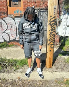 Service OEM Design personnalisé Ensemble de short et sweat à capuche et pantalon avec motif uni pour hommes - Product Image 5