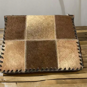 Piel de vaca informal con monedero de pelo Tipo de cierre de cremallera - Product Image 1