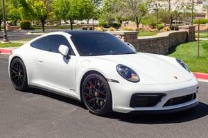 2022 para 911 Carrera GTTS Sedán Automático, Potente Auto Deportivo con Rendimiento Mejorado y Estilo Atemporal - Product Image 4