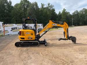 Mini pelle électrique JCB 19C - Product Image 4