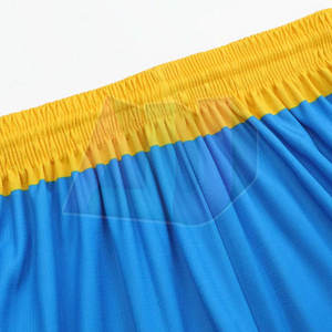 Conjunto de Pantalones Cortos de Baloncesto Transpirables y Ligeros de Última Moda en Tallas Grandes, Hechos con Material que Absorbe la Humedad, Diseñados para el Entrenamiento - Product Image 4