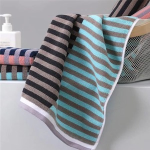 Serviette de bain en tissu éponge doux pour la maison et l'hôtel, absorbante, séchage rapide, pour la douche quotidienne, le bain et le confort de la salle de bain - Product Image 6
